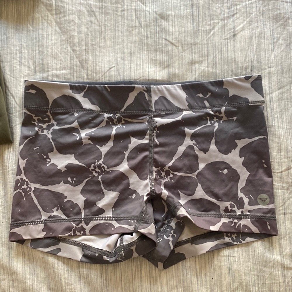Roxy shorts